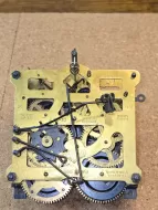 Mouvement d’horloge coucou Regula A 34-82